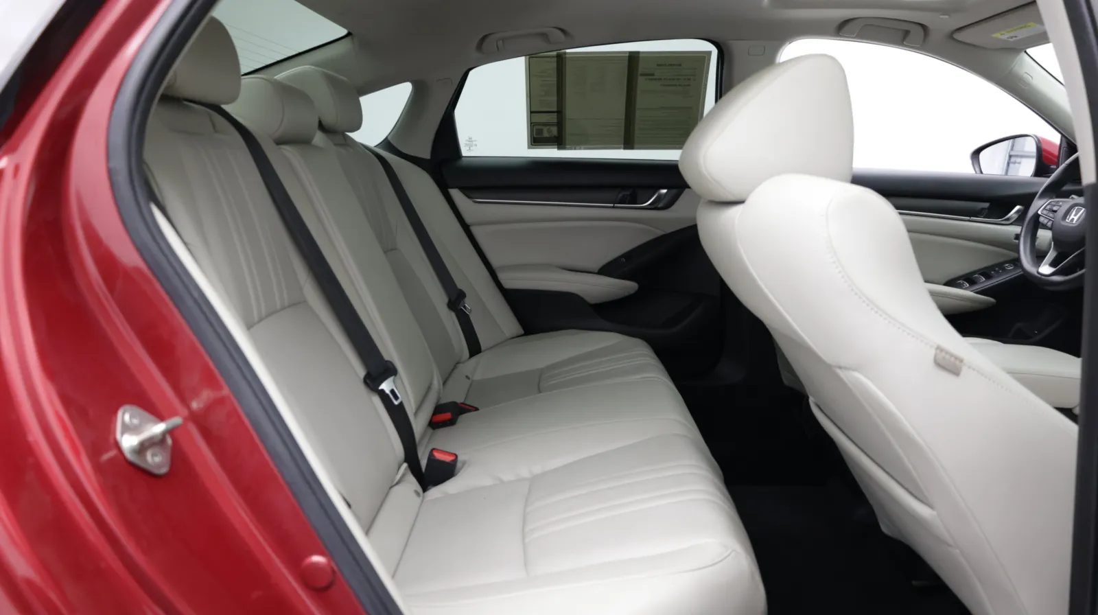 Honda Accord photo 34
