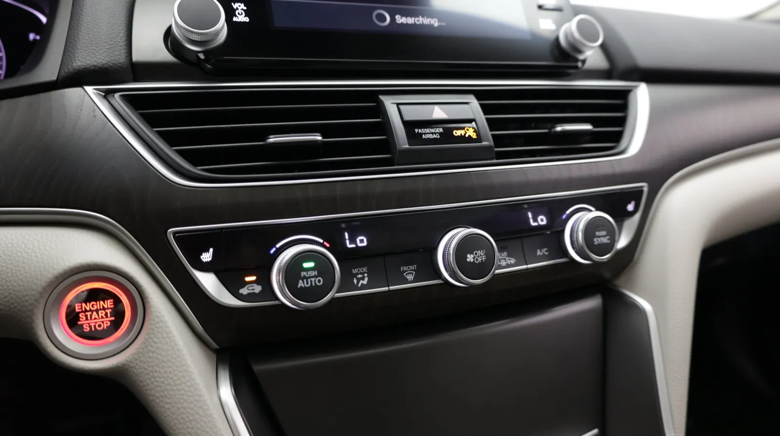 Honda Accord photo 19