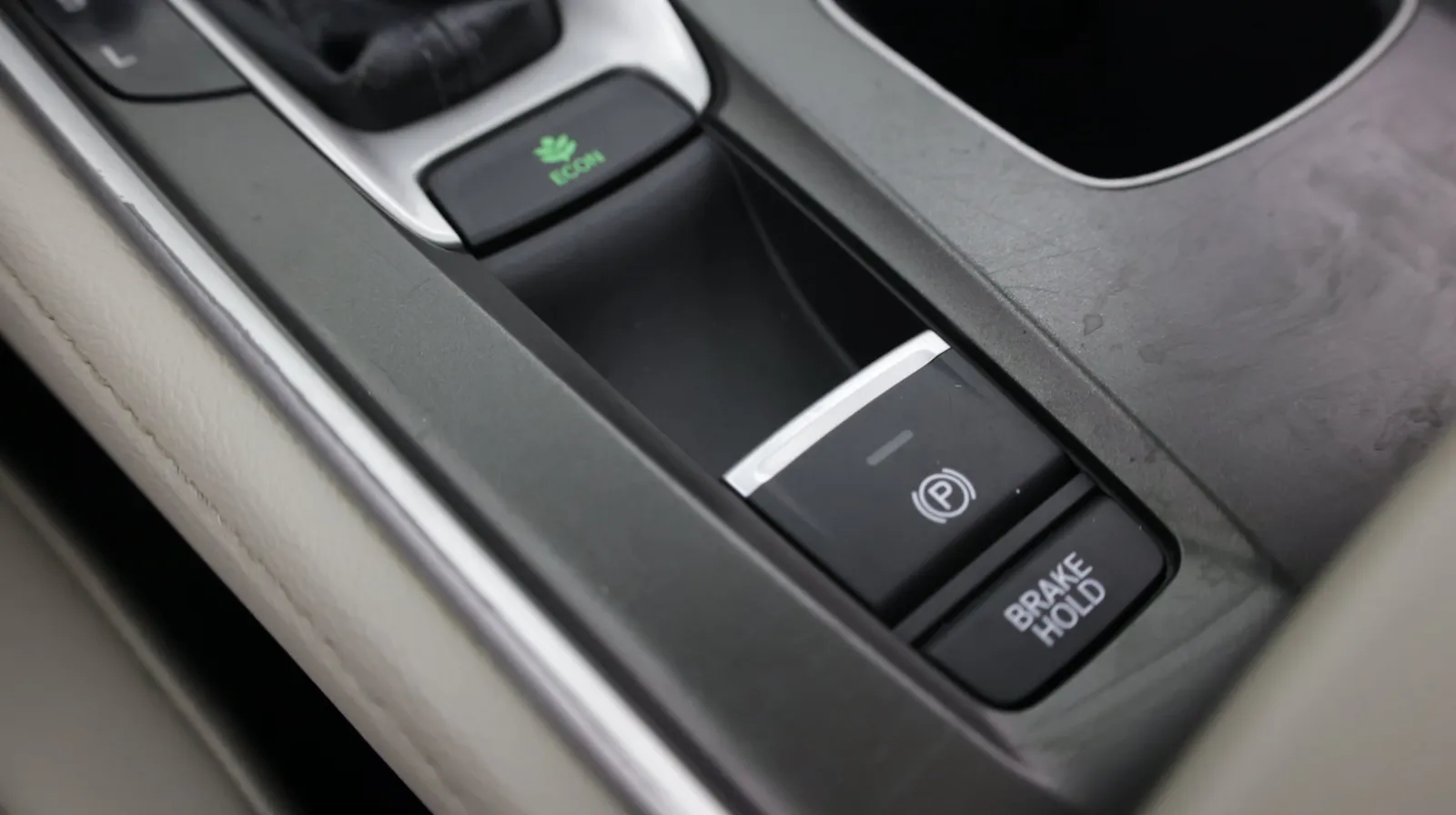 Honda Accord photo 17