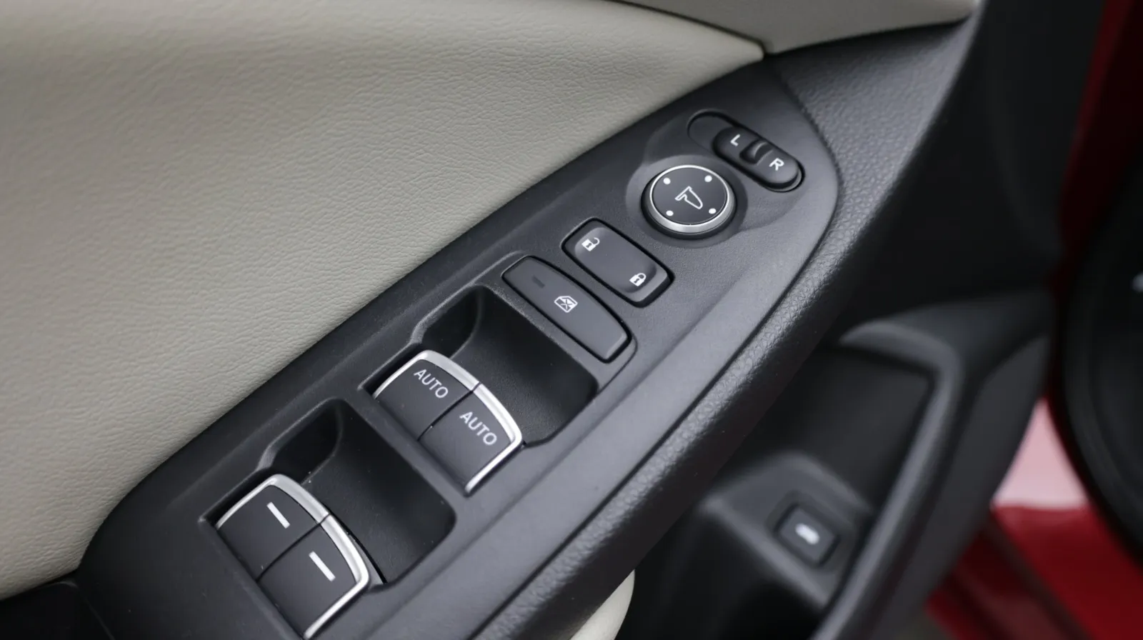 Honda Accord photo 13