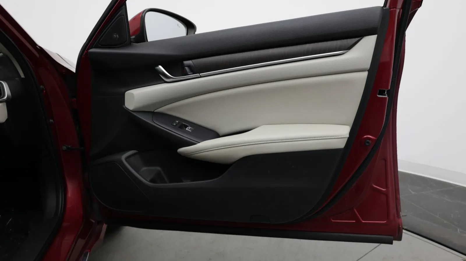 Honda Accord photo 35