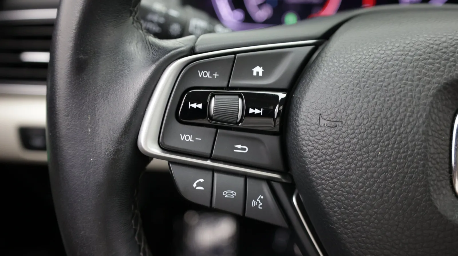Honda Accord photo 23