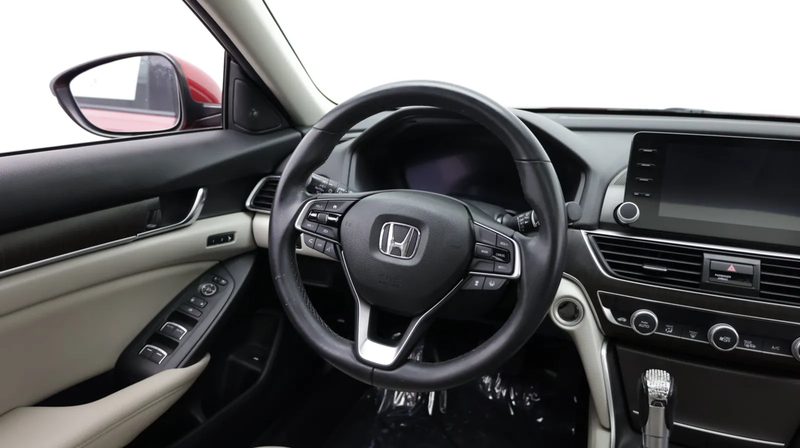 Honda Accord photo 29