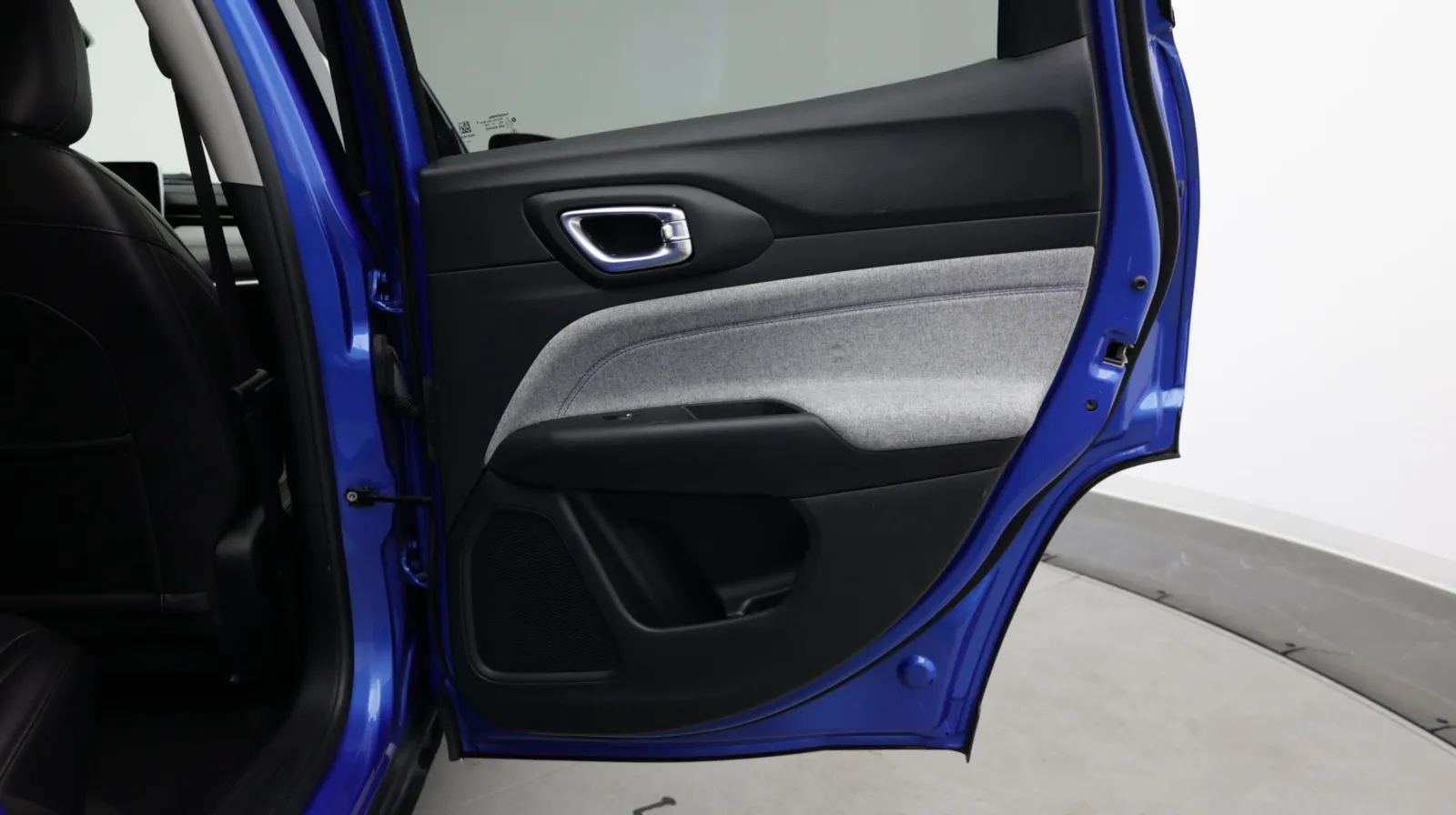 Jeep Compass photo 32