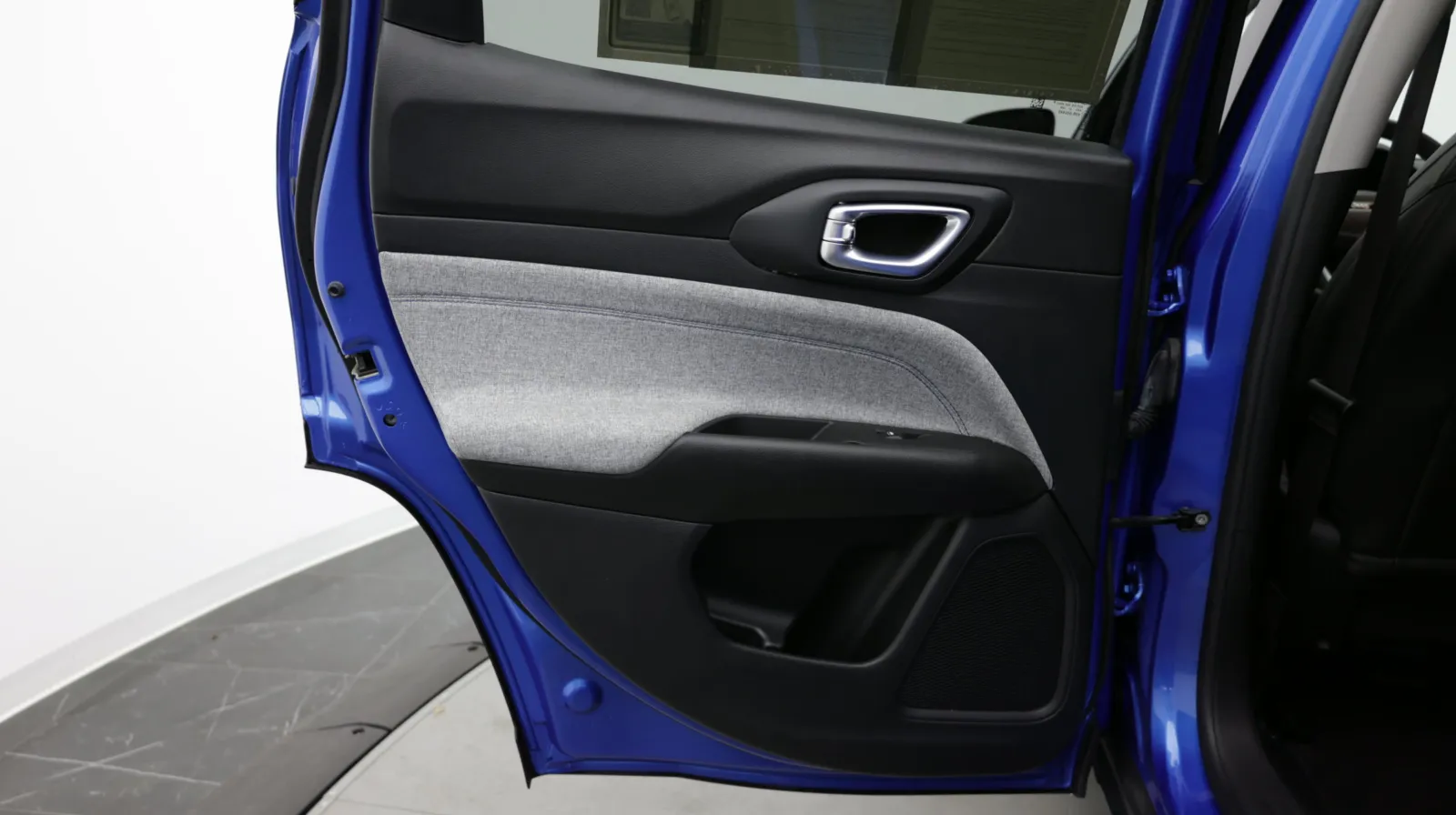 Jeep Compass photo 26