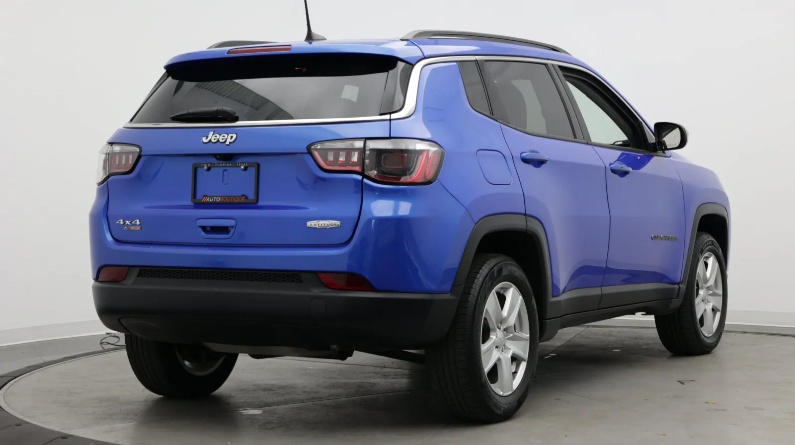 Jeep Compass photo 6