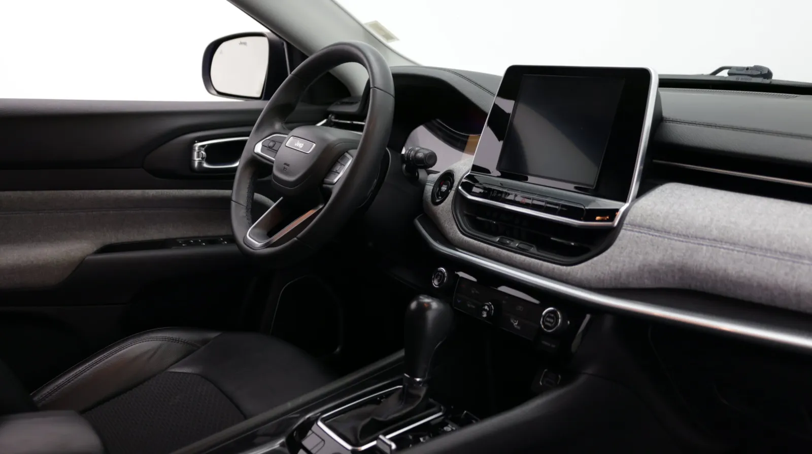 Jeep Compass photo 35
