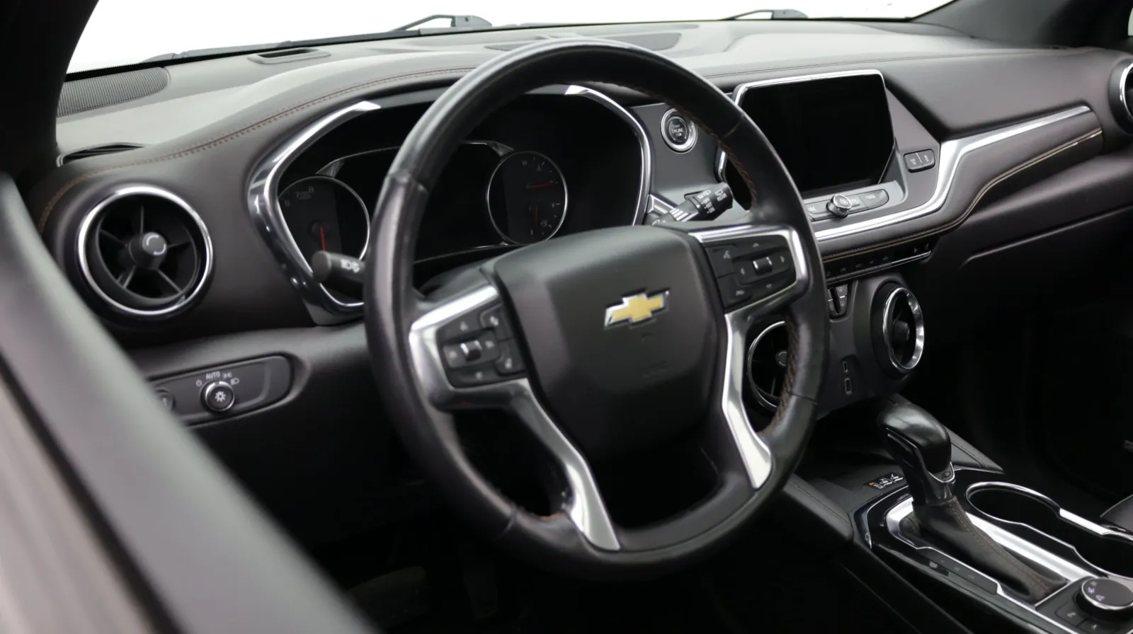 Chevrolet Blazer photo 11