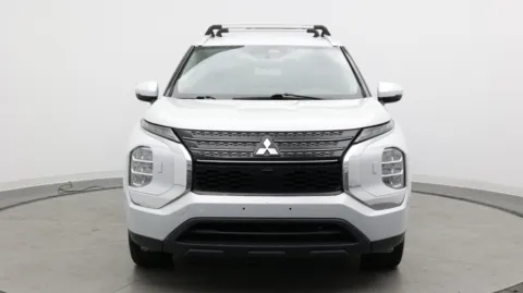 Photos of 2022 Mitsubishi Outlander ES for sale in Jacksonville, FL at Auto Boutique Florida