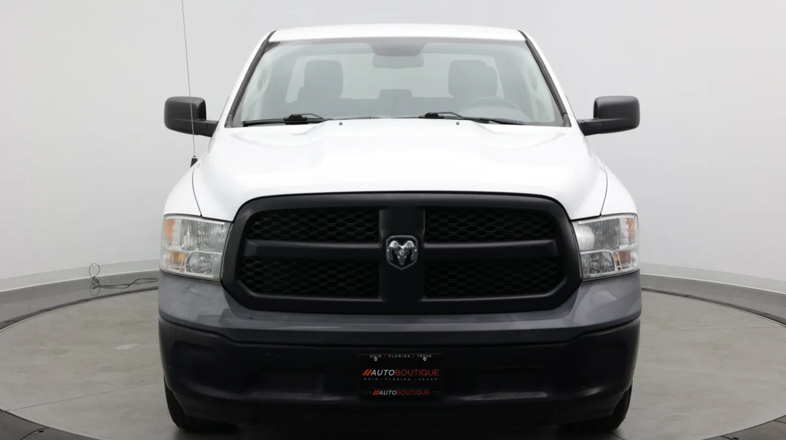Ram 1500 photo 2