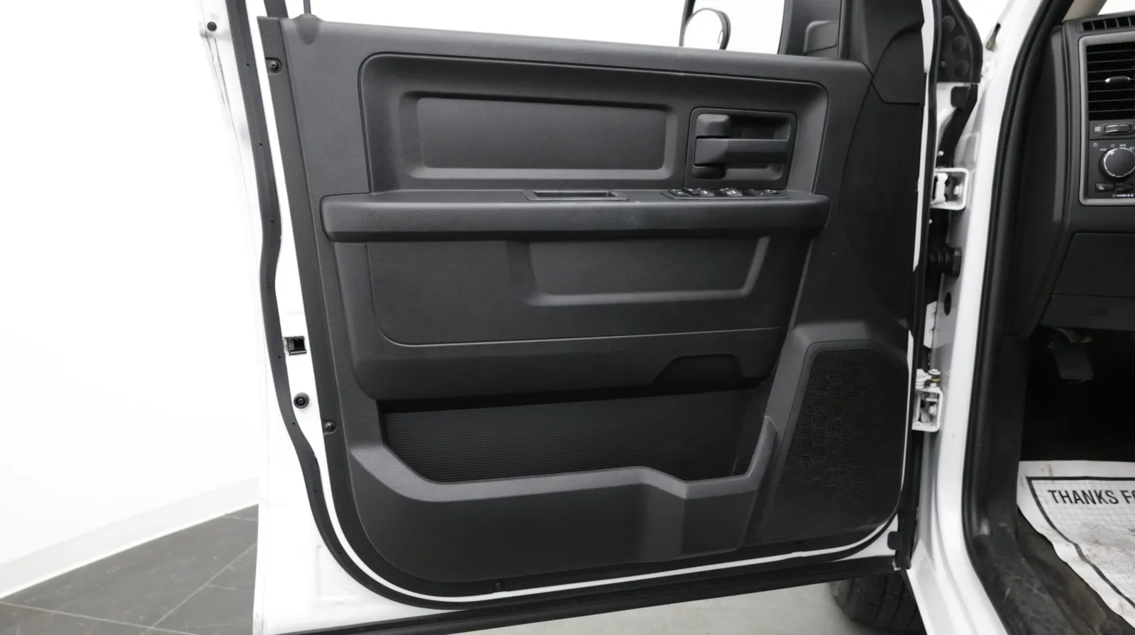 Ram 1500 photo 9