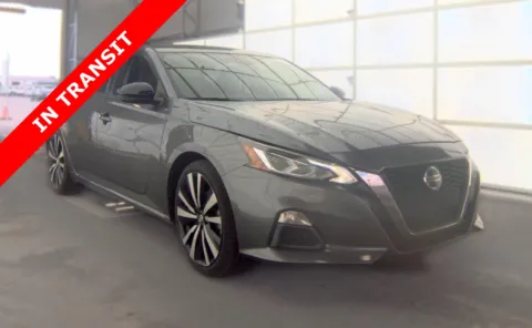 Another view of 2022 Nissan Altima 2.5 SR for sale in Jacksonville, FL at Auto Boutique Florida