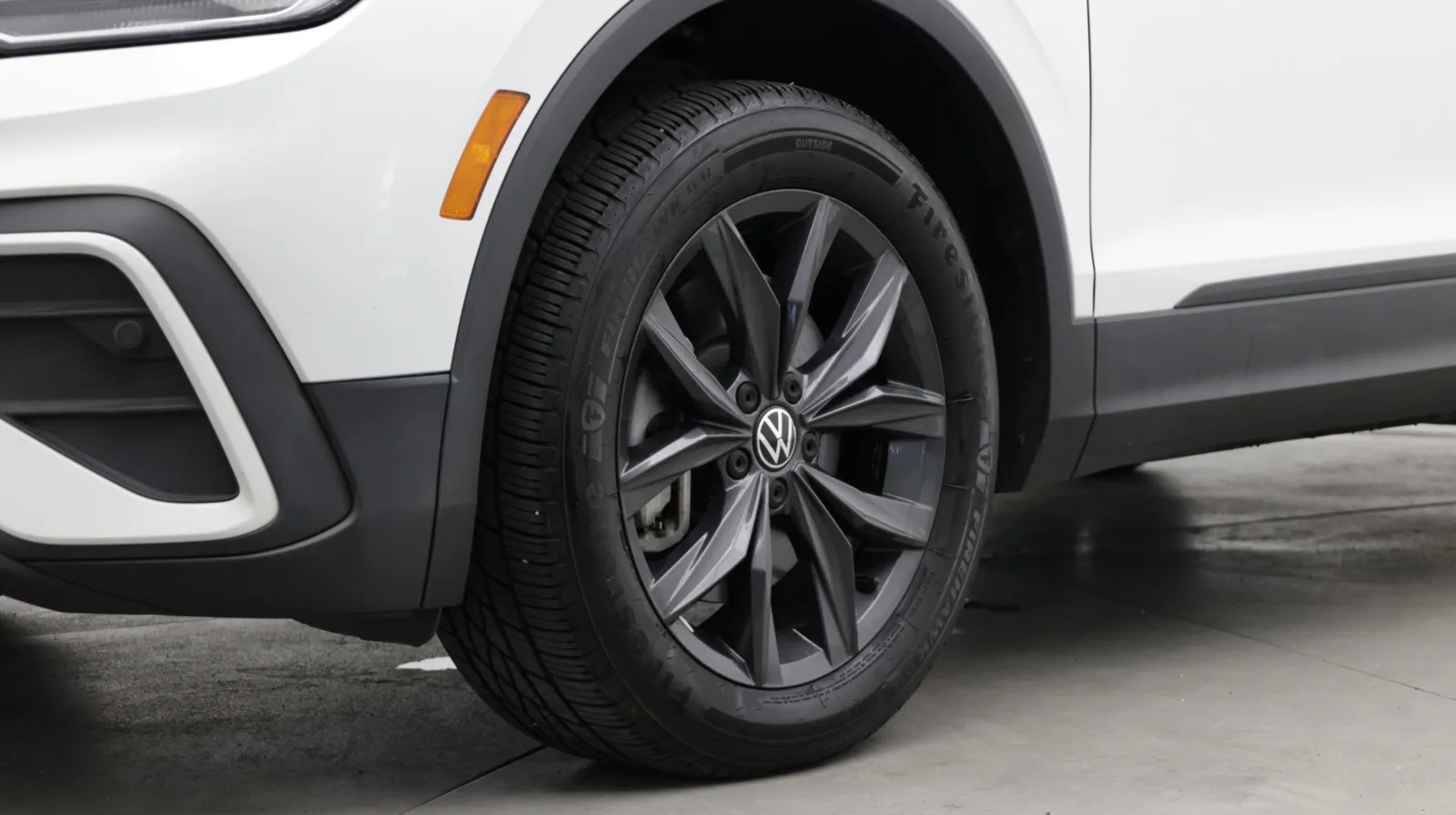 Volkswagen Tiguan photo 8