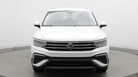 Photos of 2024 Volkswagen Tiguan SE for sale in Jacksonville, FL at Auto Boutique Florida