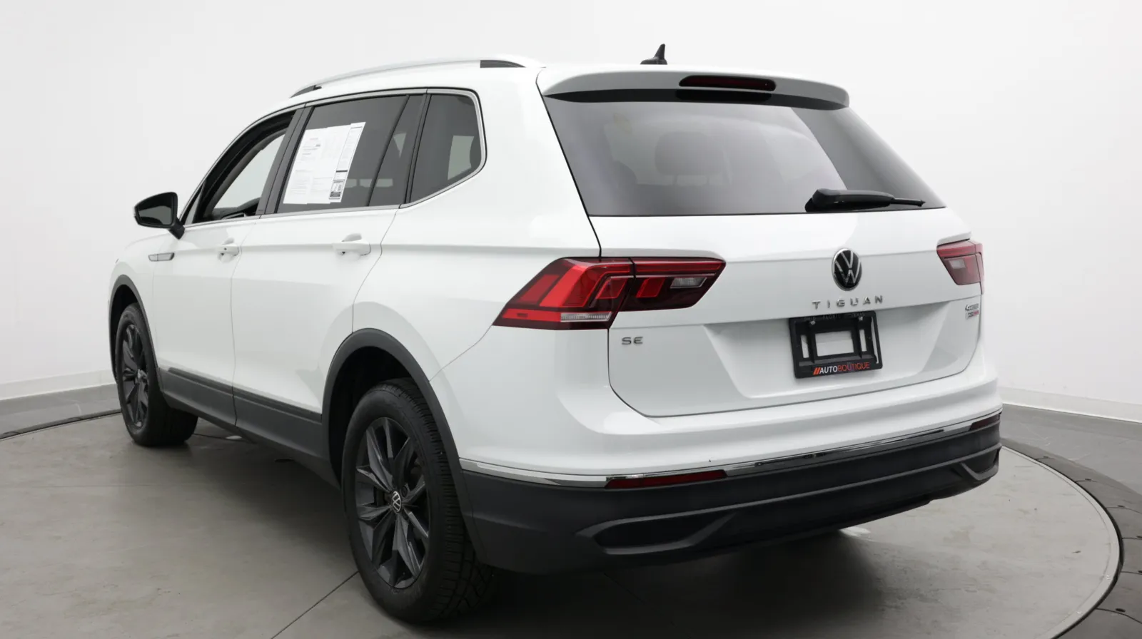 Volkswagen Tiguan photo 5