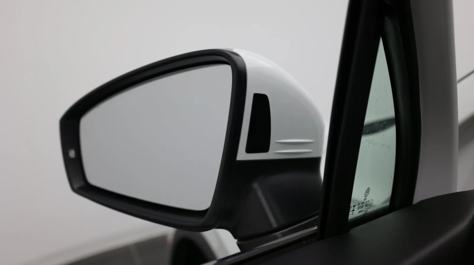 Volkswagen Tiguan photo 15