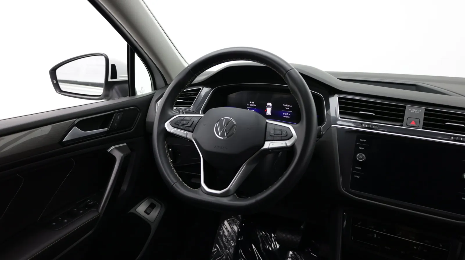 Volkswagen Tiguan photo 29