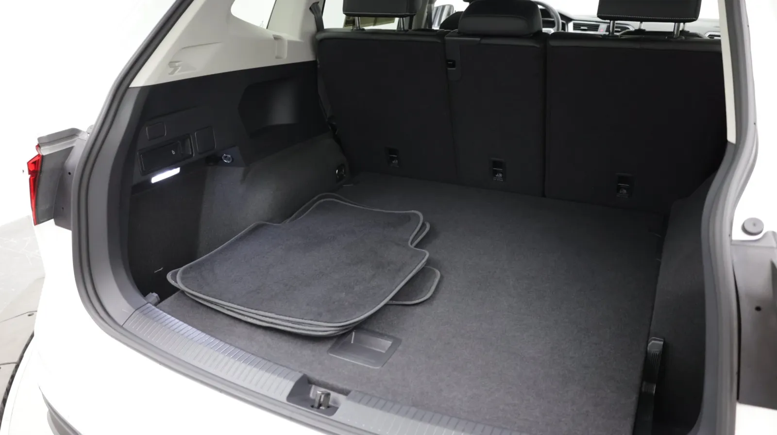 Volkswagen Tiguan photo 32