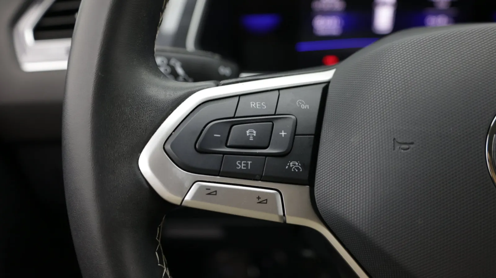 Volkswagen Tiguan photo 23