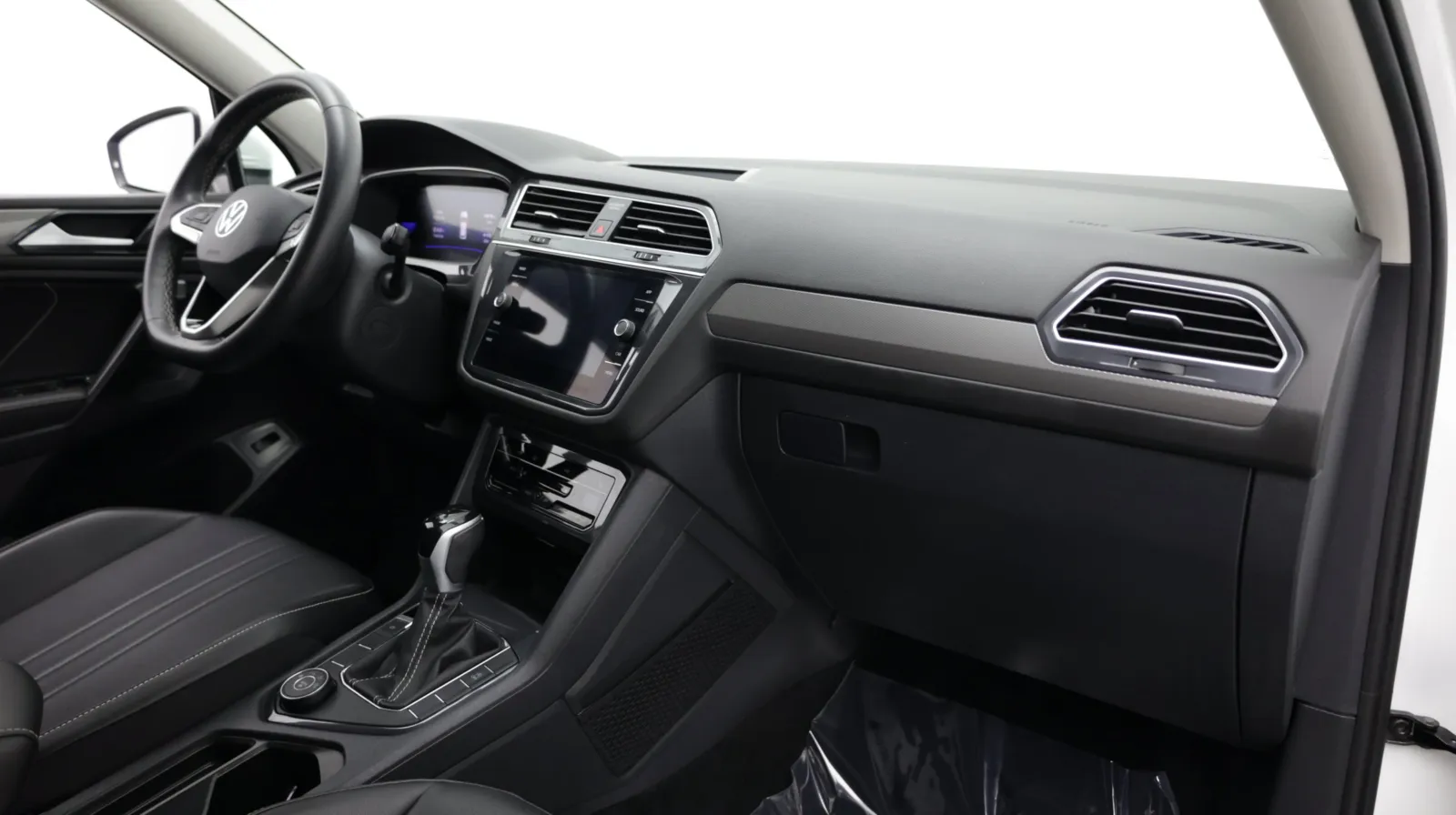 Volkswagen Tiguan photo 39