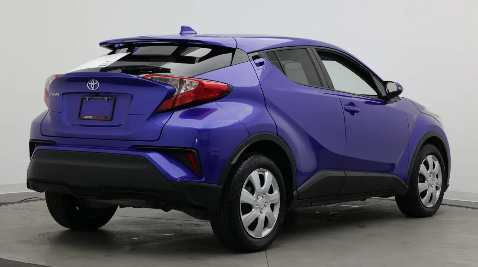 Toyota C-HR photo 7