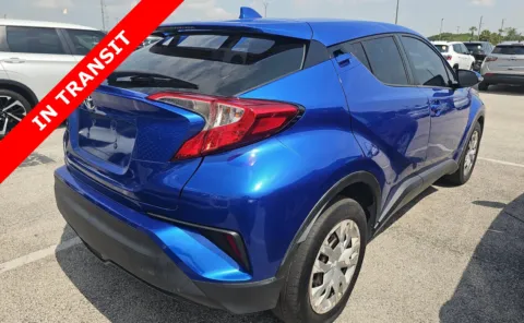More photos of 2020 Toyota C-HR LE at Auto Boutique Florida, FL