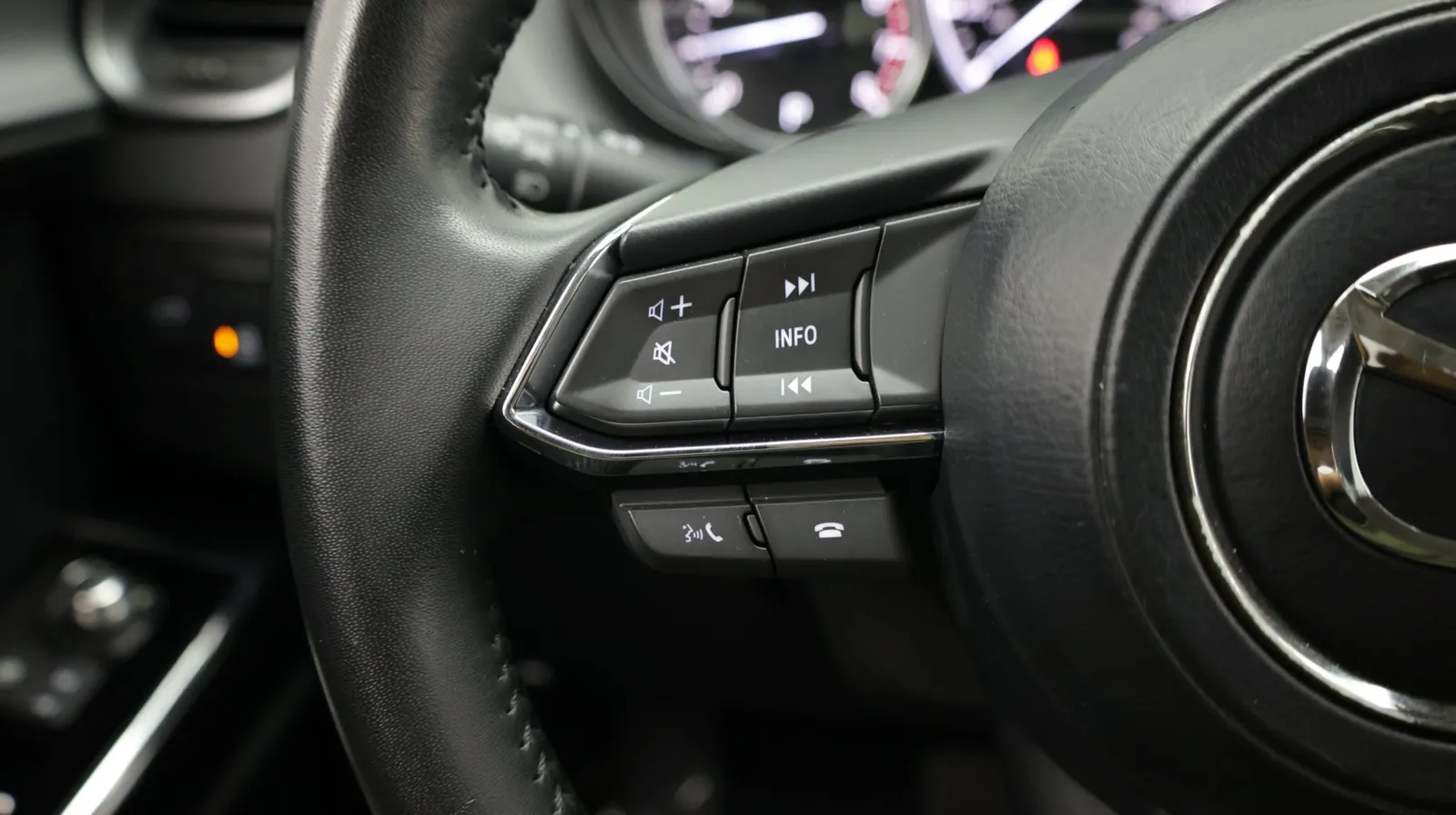 Mazda CX-9 photo 22