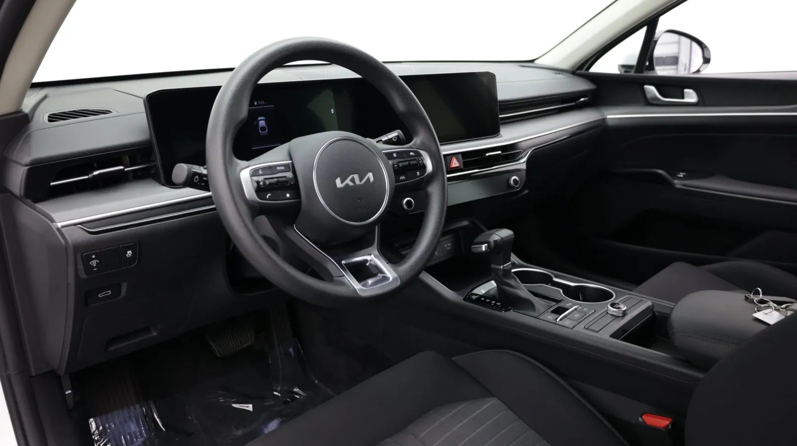 Kia K5 photo 10