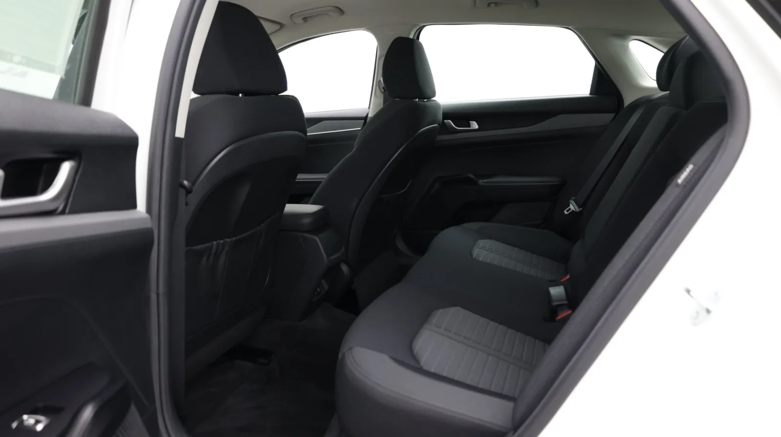 Kia K5 photo 23