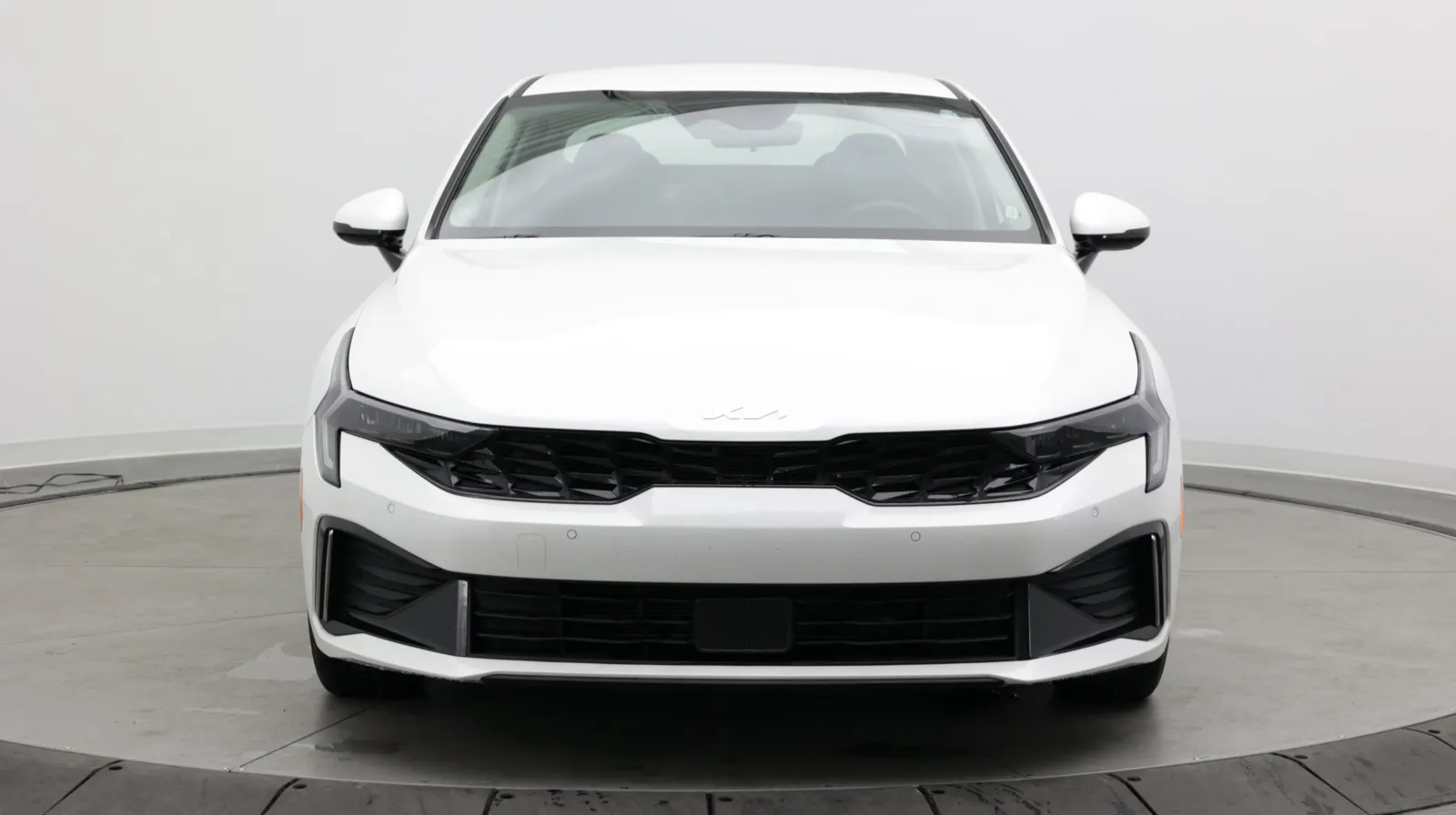 Kia K5 photo 2