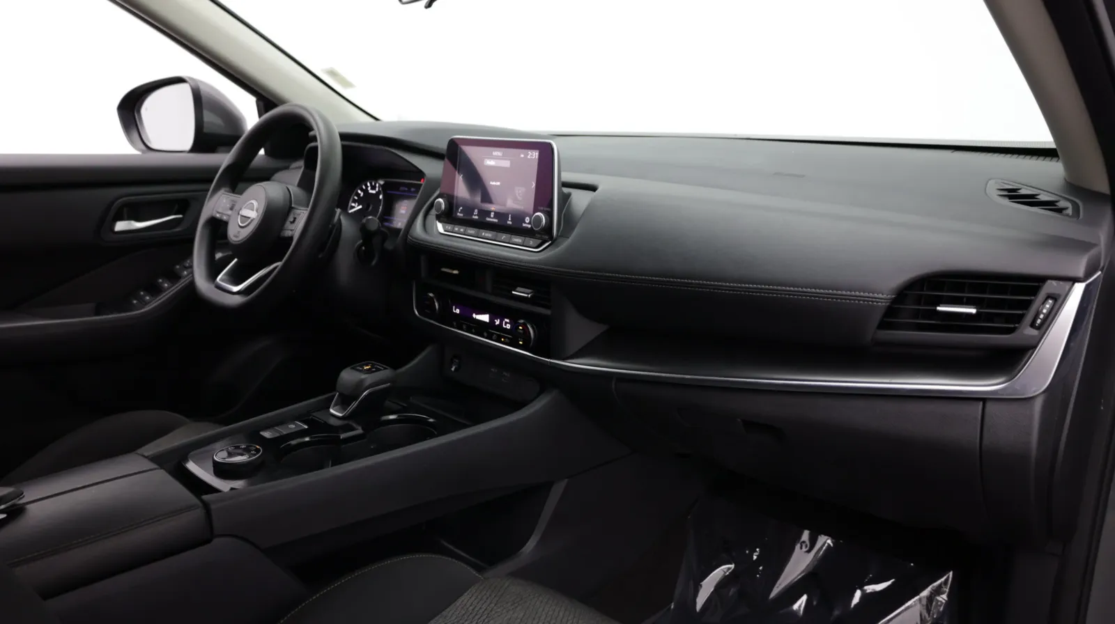 Nissan Rogue photo 37