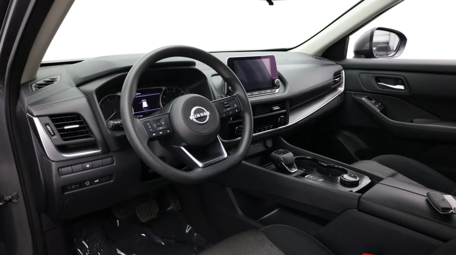 Nissan Rogue photo 12