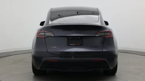 More photos of 2020 Tesla Model Y Performance at Auto Boutique Florida, FL