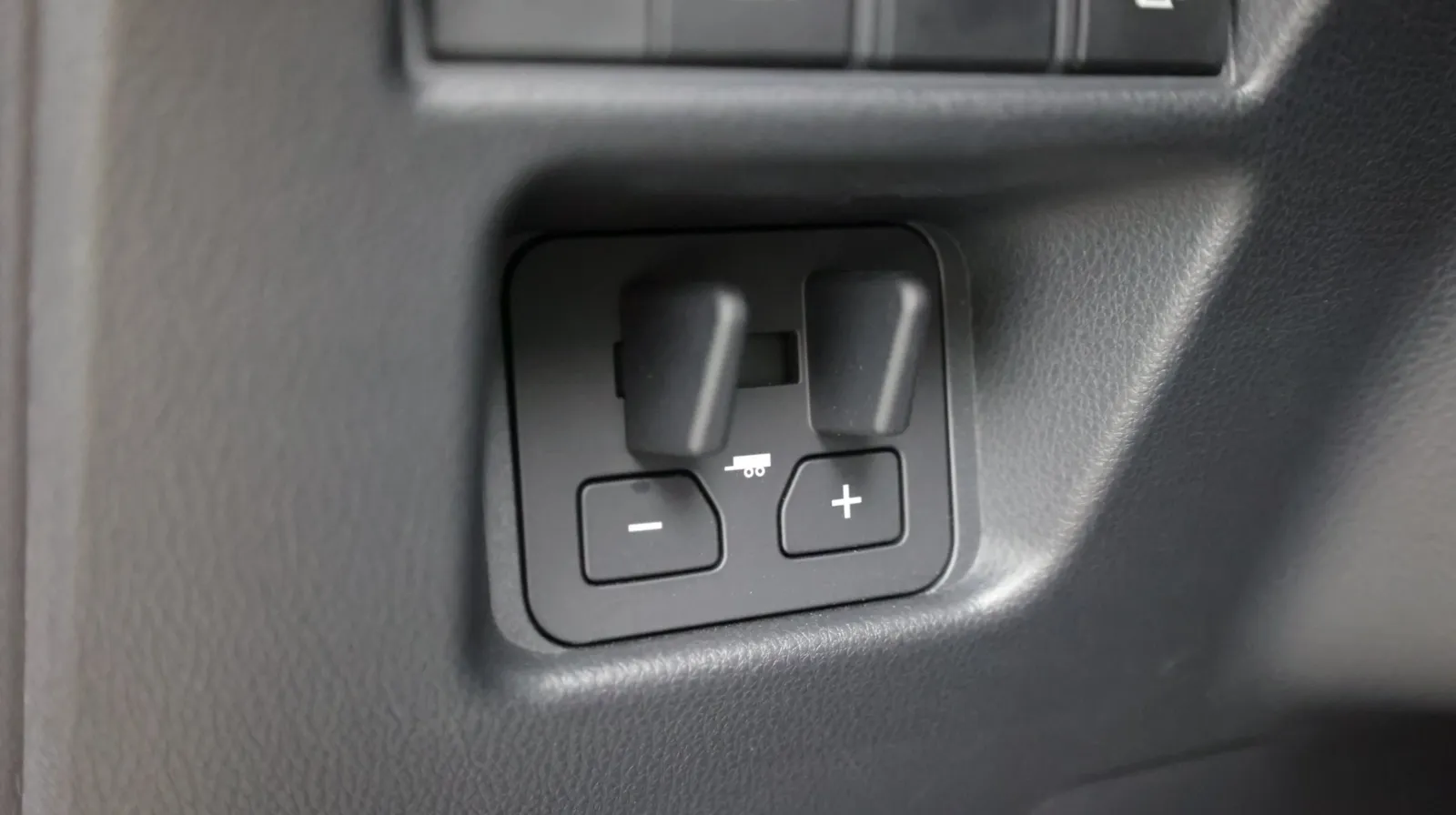 Toyota Land Cruiser photo 21