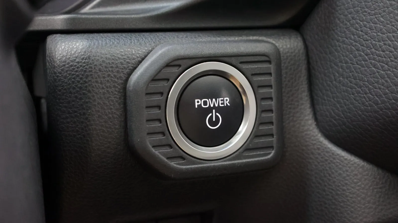 Toyota Land Cruiser photo 32