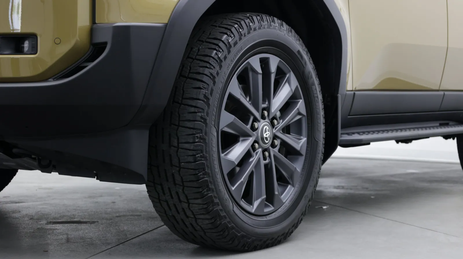 Toyota Land Cruiser photo 11