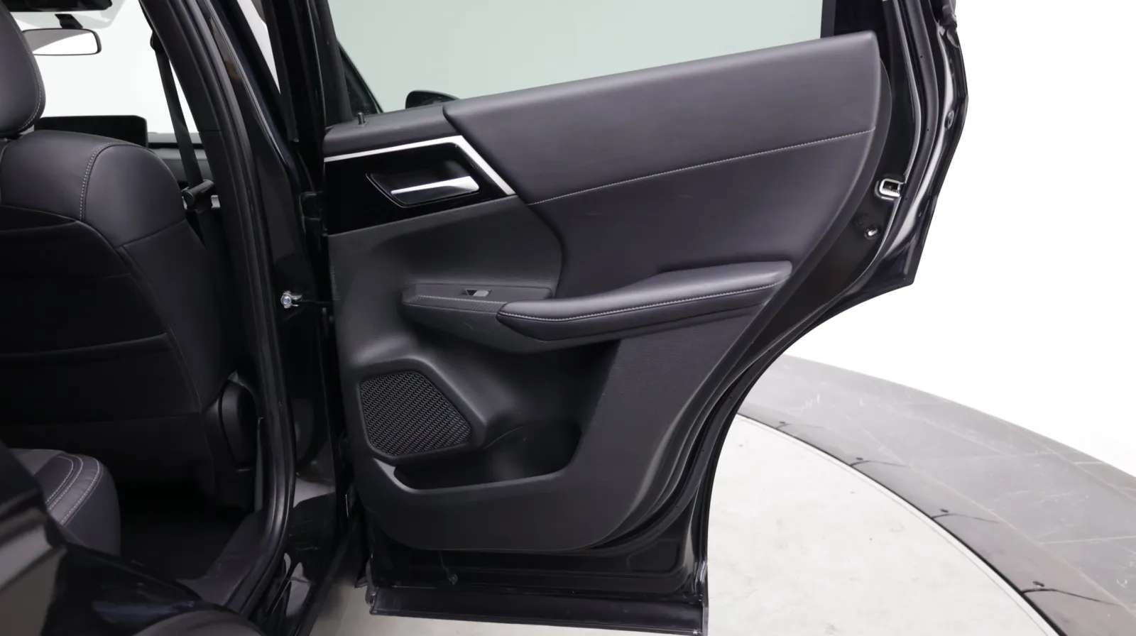 Mitsubishi Outlander photo 34