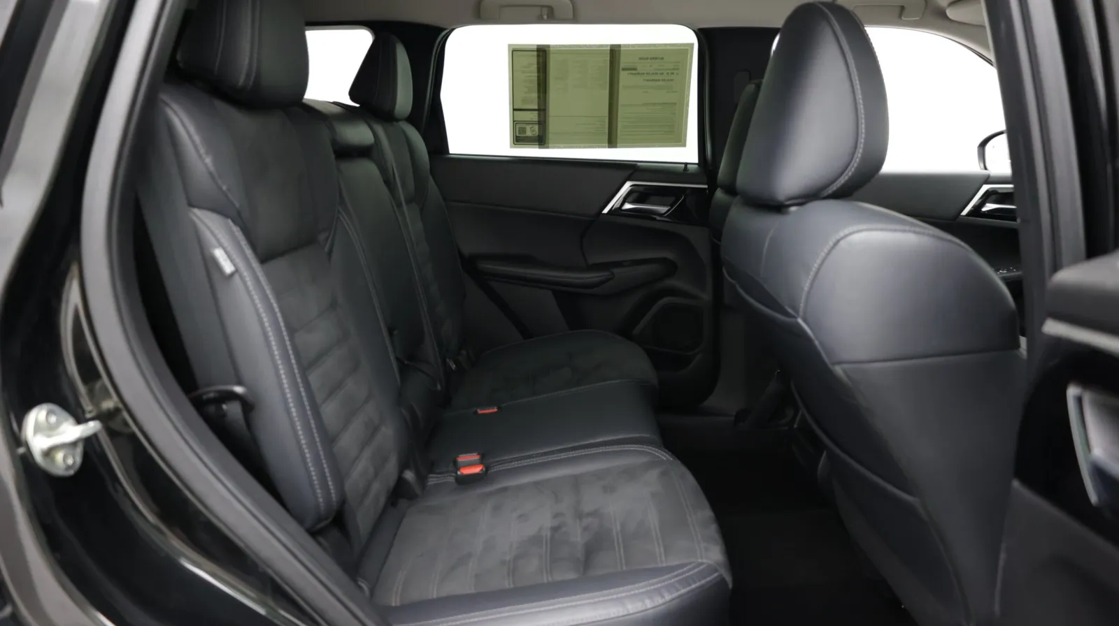 Mitsubishi Outlander photo 35