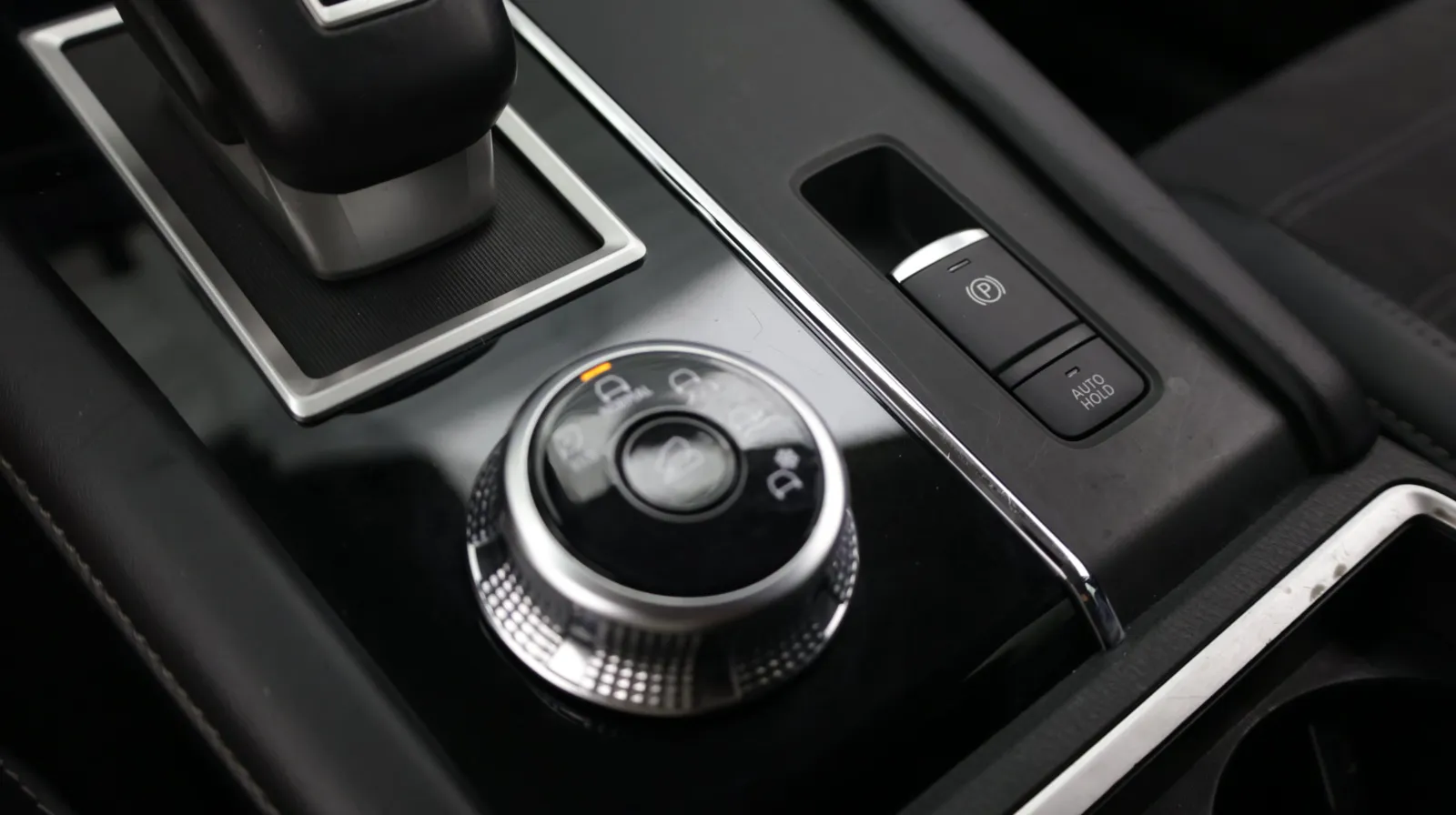 Mitsubishi Outlander photo 16