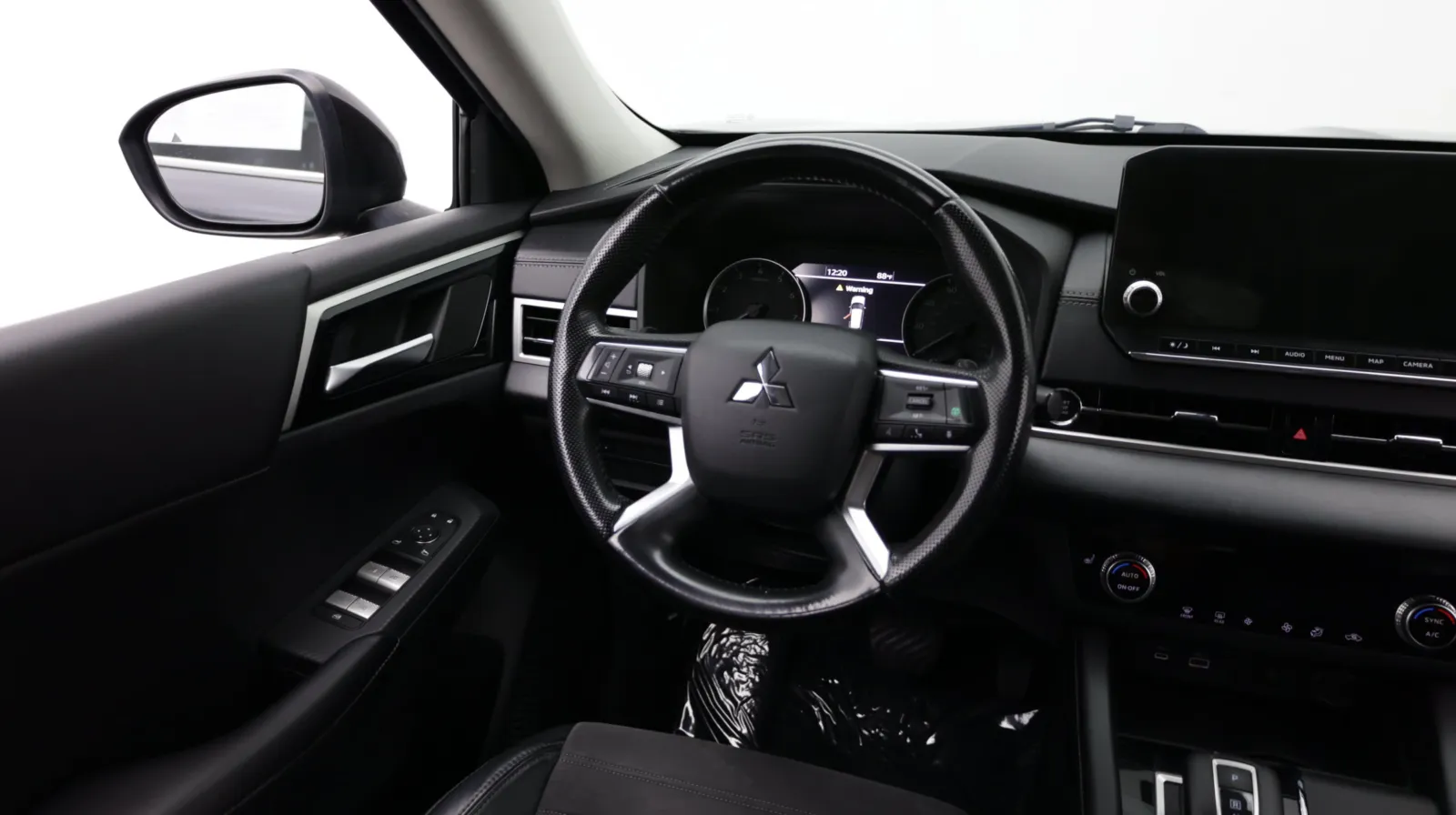 Mitsubishi Outlander photo 29