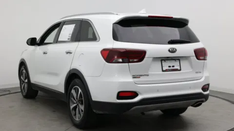 More photos of 2019 Kia Sorento EX V6 at Auto Boutique Florida, FL