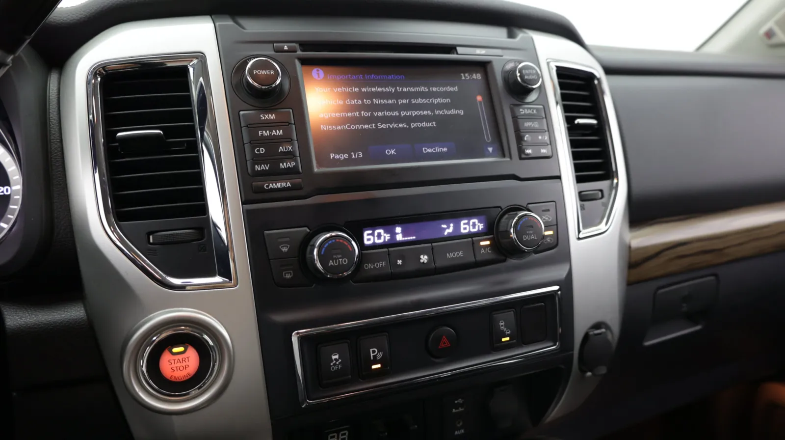 Nissan Titan photo 20