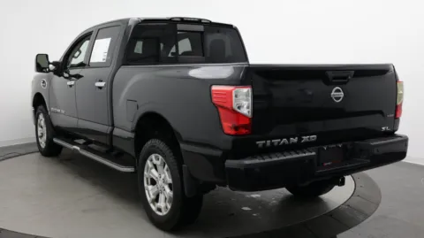 More photos of 2016 Nissan Titan XD SL at Auto Boutique Florida, FL