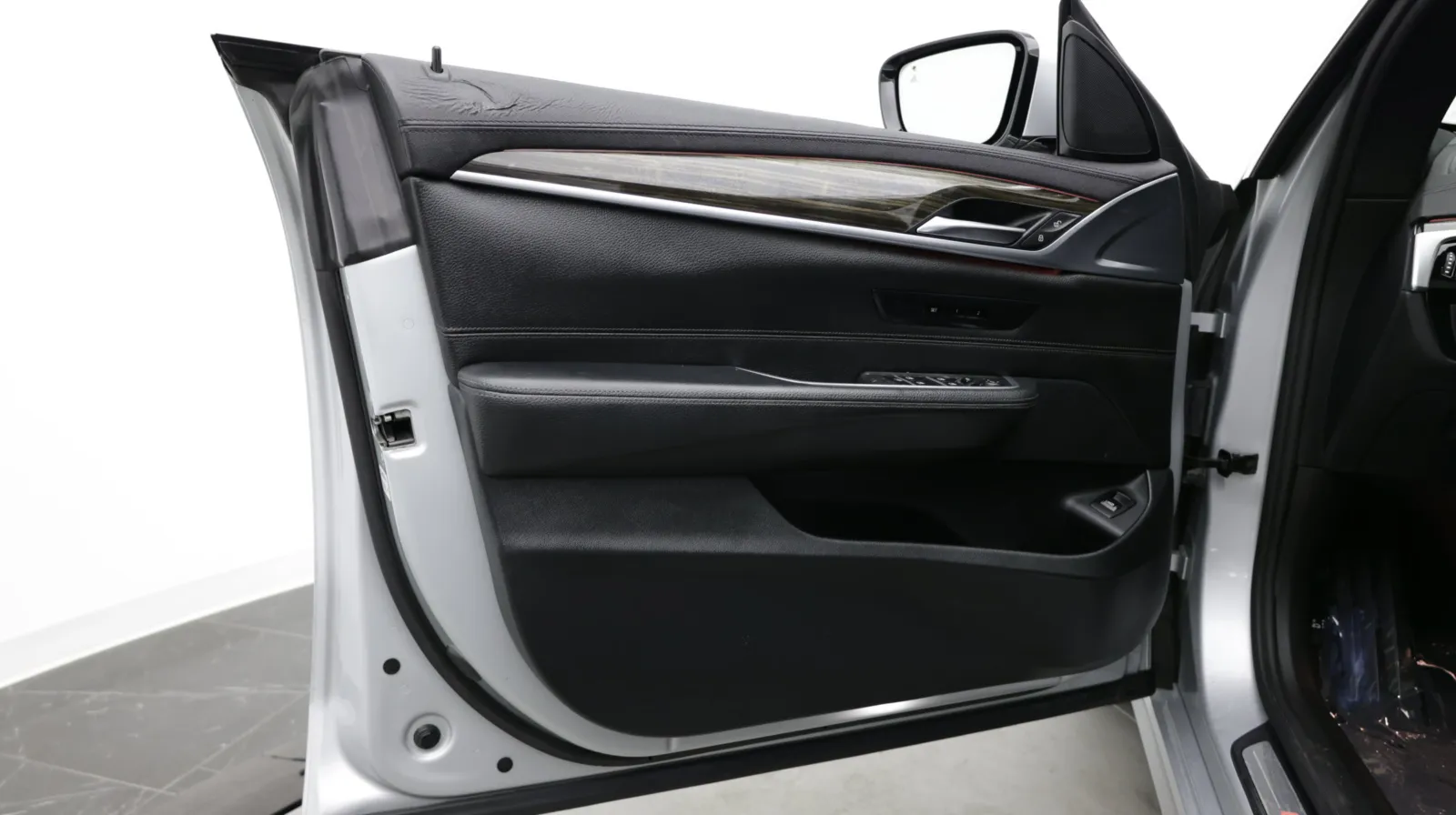 BMW 6 Series photo 10
