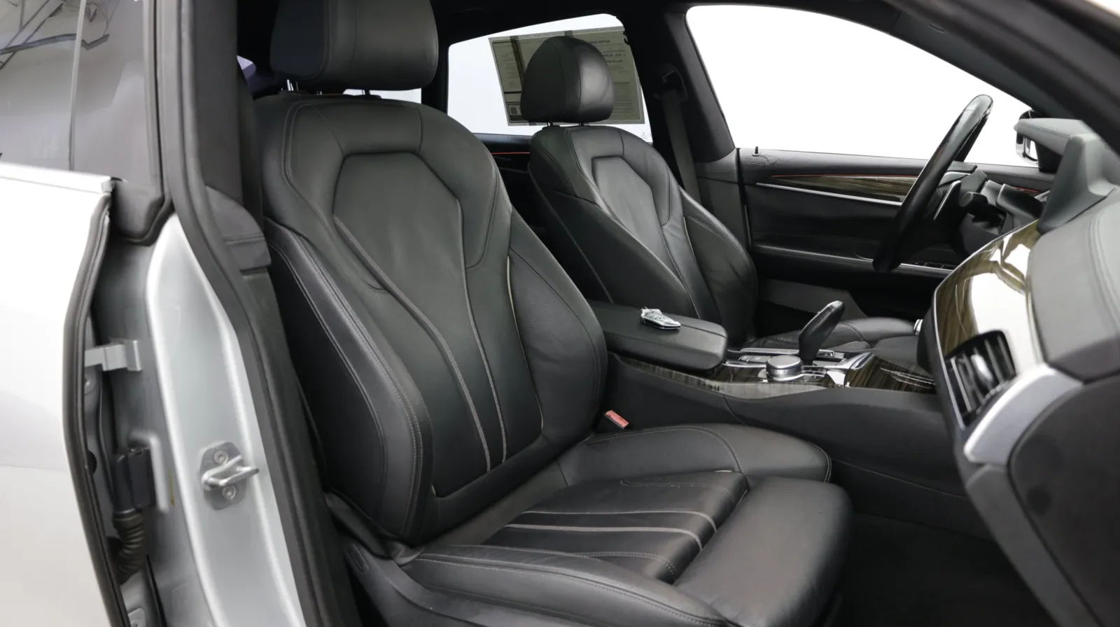 BMW 6 Series photo 40