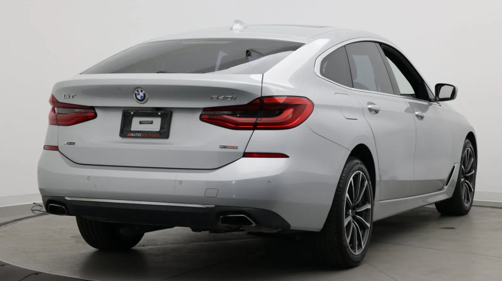 BMW 6 Series photo 8