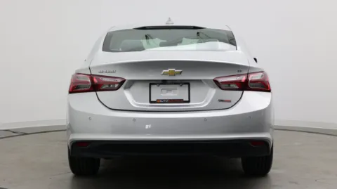 More photos of 2021 Chevrolet Malibu LT at Auto Boutique Florida, FL