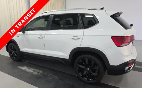More photos of 2024 Volkswagen Taos SE at Auto Boutique Florida, FL