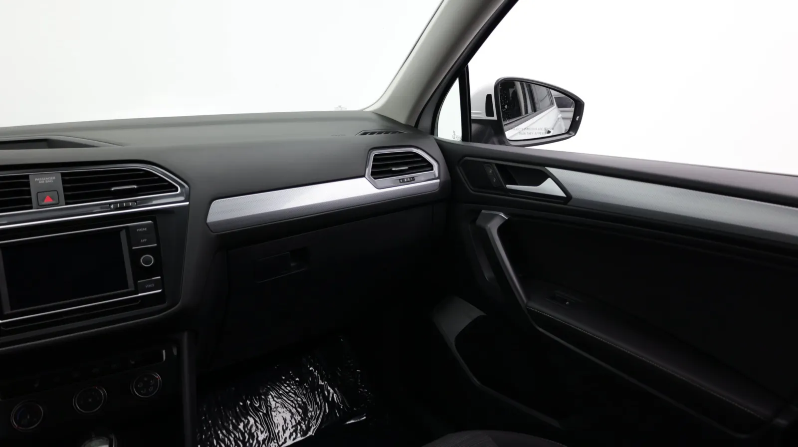 Volkswagen Tiguan photo 28