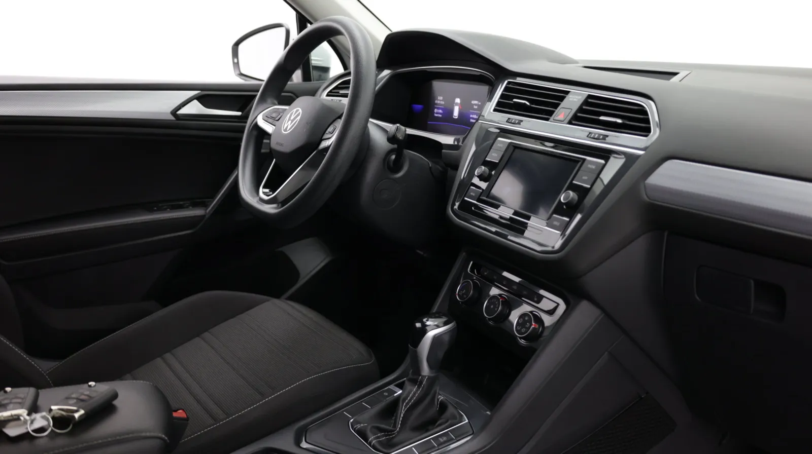Volkswagen Tiguan photo 34